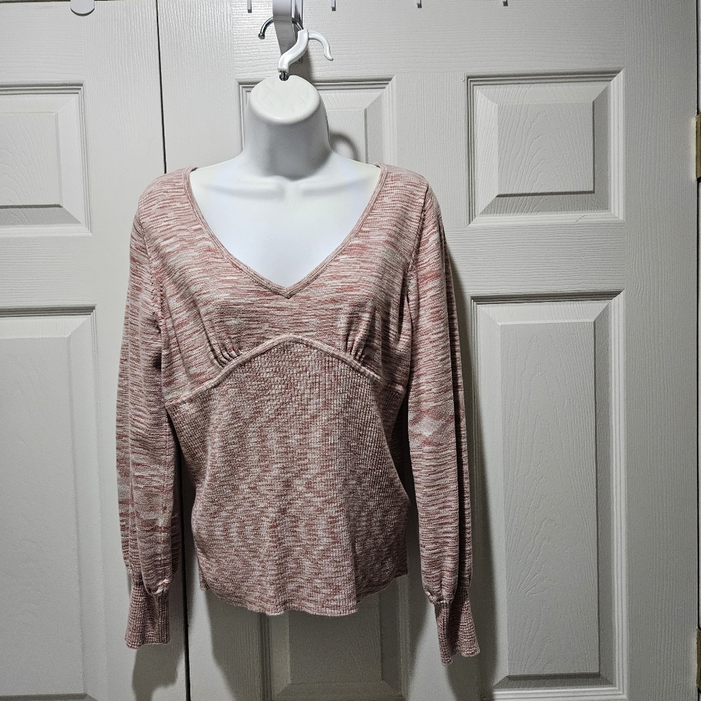 Axcess by Liz Claiborne Pink Long Sleeve Knit Top / Lightweight Sweater